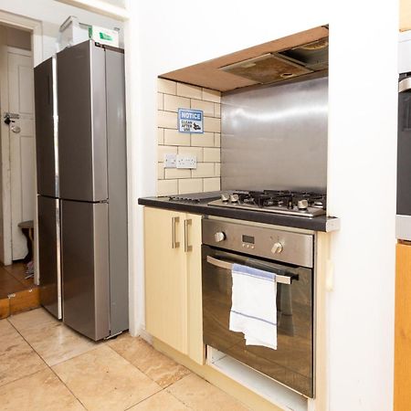 Lovely Private Rooms Near Mcr Centre แมนเชสเตอร์ ภายนอก รูปภาพ