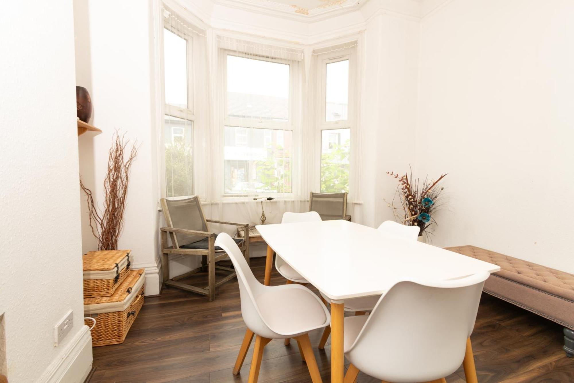 Lovely Private Rooms Near Mcr Centre แมนเชสเตอร์ ภายนอก รูปภาพ