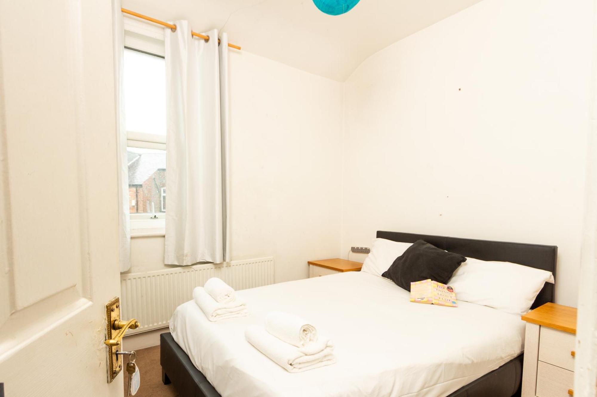Lovely Private Rooms Near Mcr Centre แมนเชสเตอร์ ภายนอก รูปภาพ